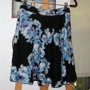 BEBE skater skirt size 8